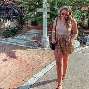 Meet your Posher, Rose